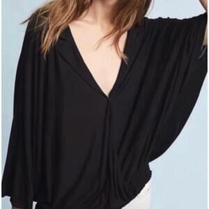 Postmark by Anthropologie Black Wrap Front Dolman Sleeve Top - Size - Small